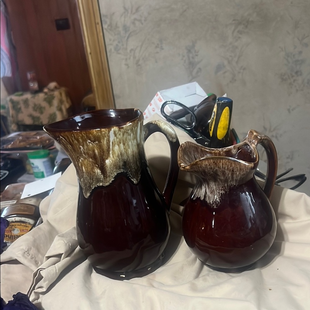 Vintage Ceramic Pitcher Set - Brown and Cream
